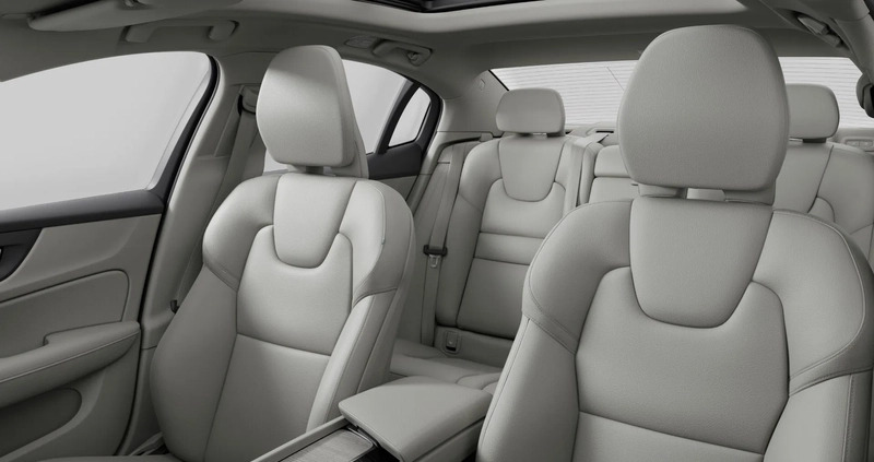 Volvo S60 cena 229906 przebieg: 1, rok produkcji 2024 z Pilawa małe 16